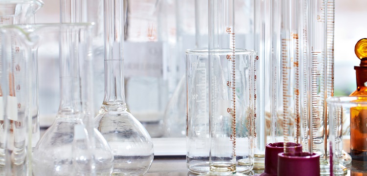 你相信網(wǎng)上所謂的第三方機(jī)構(gòu)對洗衣液的測評嗎 ?我想在自己家里生產(chǎn)洗衣液，這樣違法嗎  健明迪檢測