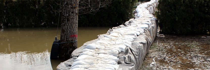 低壓成套開(kāi)關(guān)設(shè)備和控制設(shè)備檢測(cè)